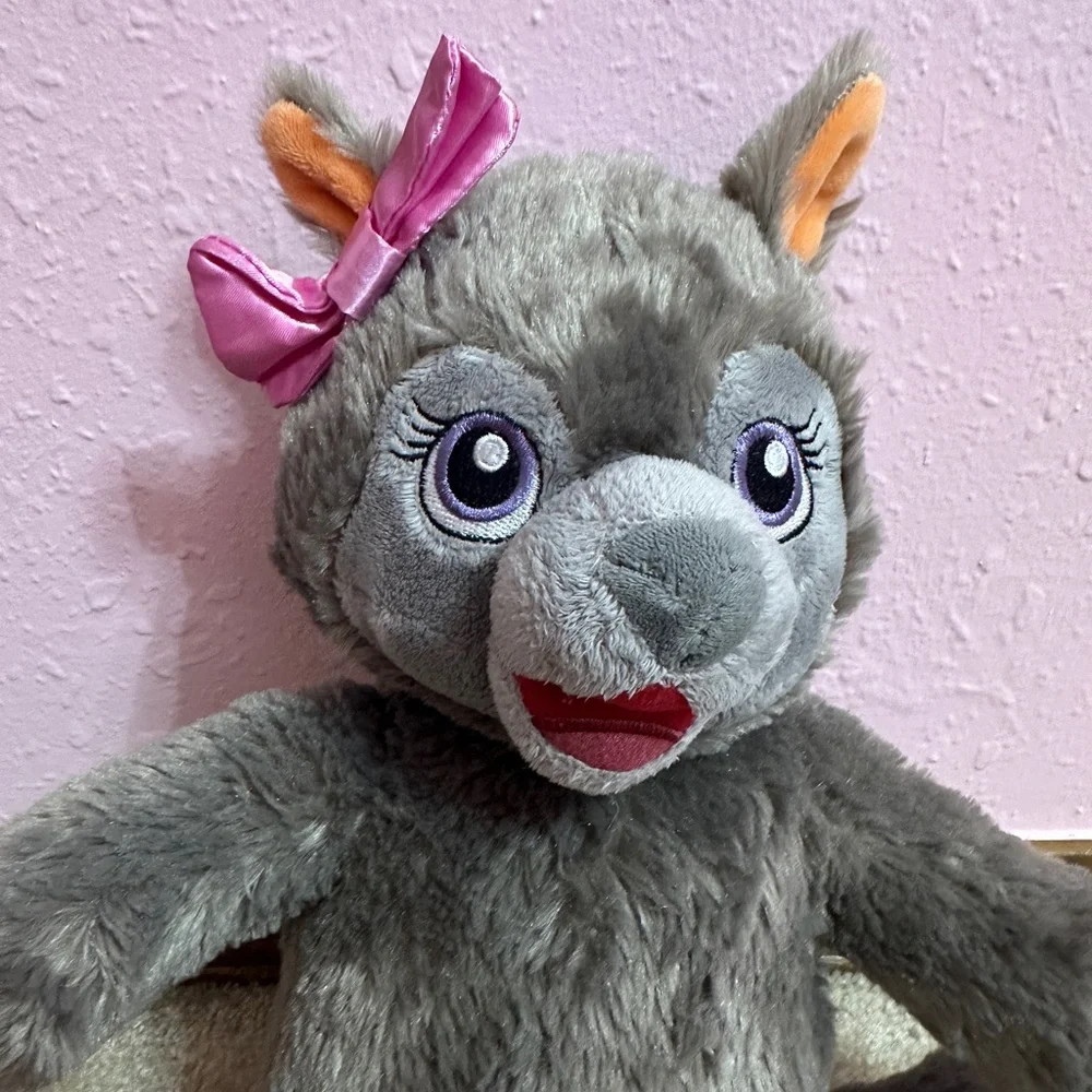 Build A Bear Great Wolf Lodge Gray Violet the Wolf 16